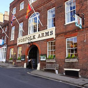 Norfolk Arms Hotel